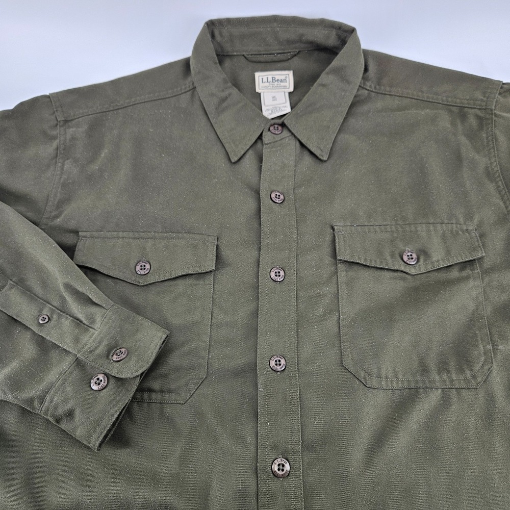 L.L. Bean Men's XL Green Polyester Solid Long Sleeve Button Up Cargo Work Shirt